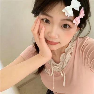 黄色